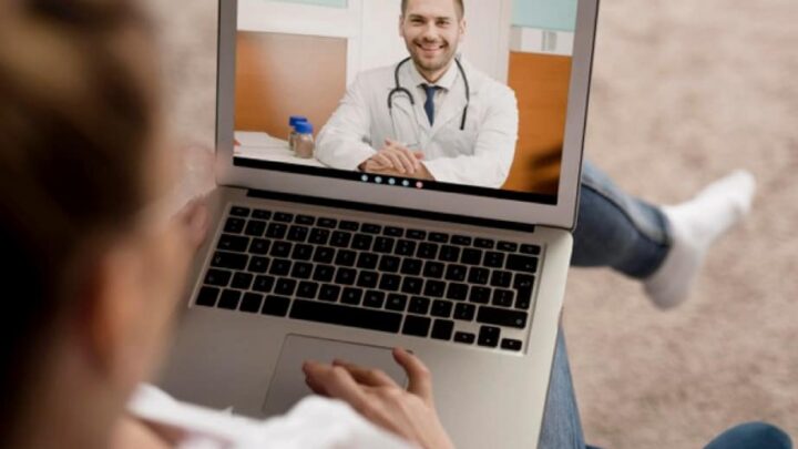 Como realizar perguntas para dermatologista online?