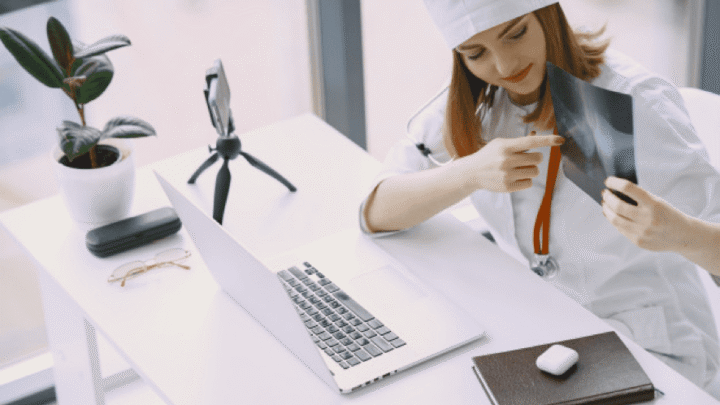 Telemedicina: o que é e como ser atendido rápido.